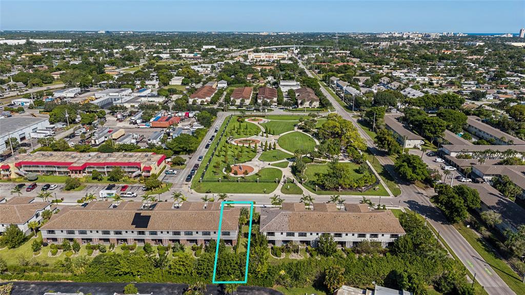 180 Southeast 5th Court Deerfield Beach, FL 33441 - Photo 23 of 25 an aerial view of multiple house