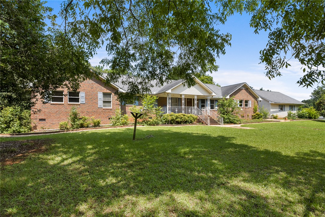 111 Shore Line Drive Anderson, SC 29626 - Photo 2 of 20