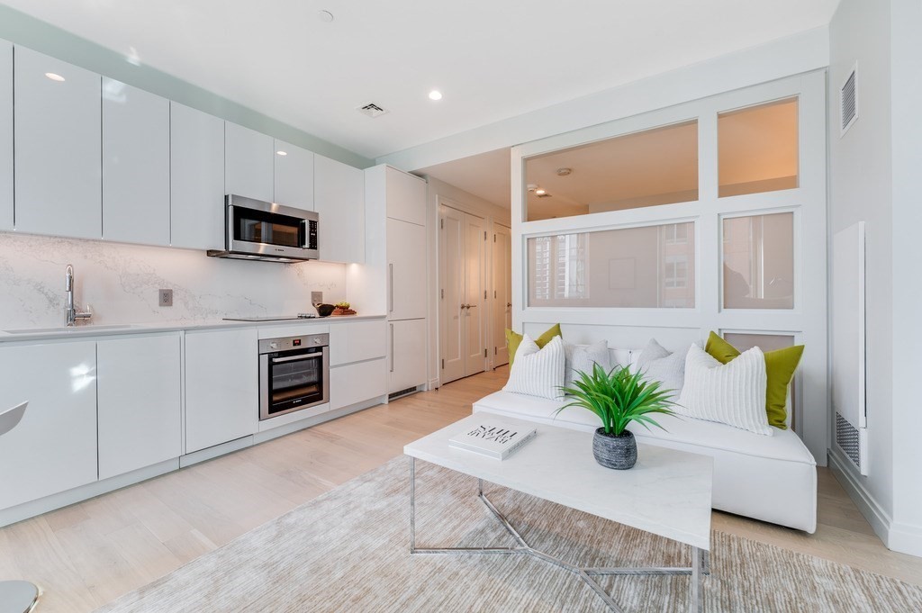 135 Seaport Boulevard, Unit 1712 Boston, MA 02210 - Photo 9 of 26