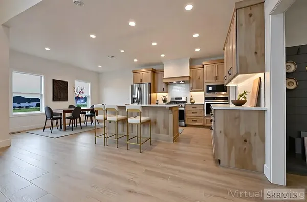$655,000 | 285 Moonlight Drive, Shelley, ID 83274