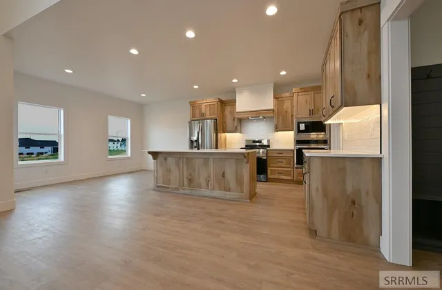 $670,000 | 285 Moonlight Drive, Shelley, ID 83274