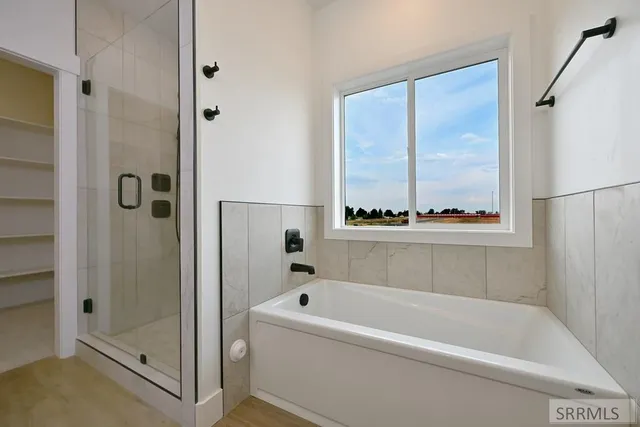 $670,000 | 285 Moonlight Drive, Shelley, ID 83274