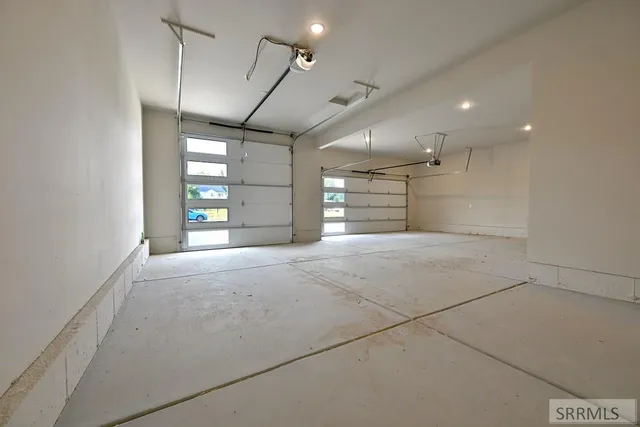 $670,000 | 285 Moonlight Drive, Shelley, ID 83274