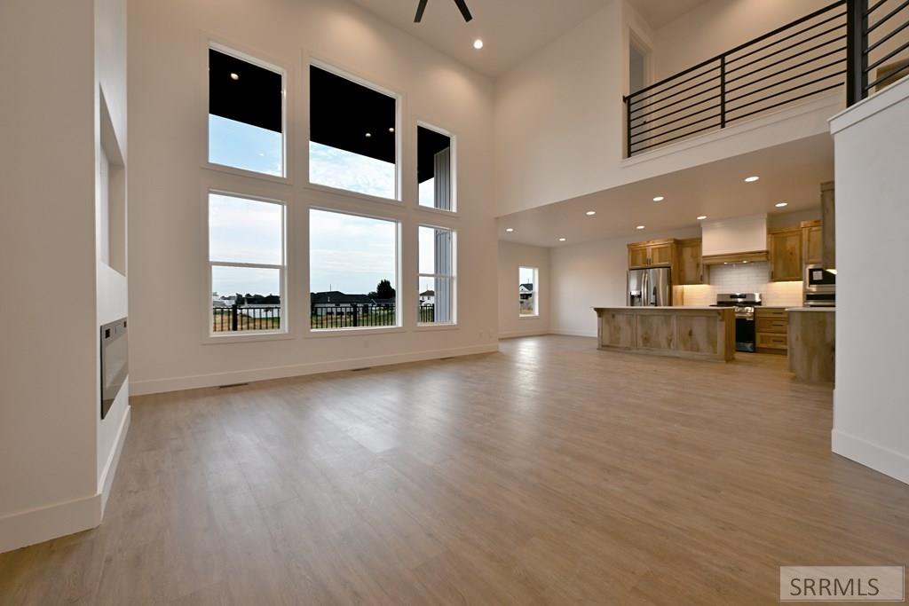 285 Moonlight Drive Shelley, ID 83274 - Photo 7 of 51 Great Room