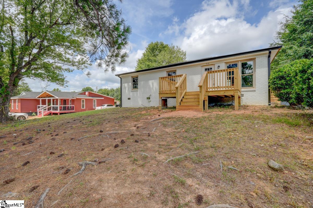 713 State Rd S-42-7123 Greer, SC 29651 - Photo 2 of 32 Gallery Image 2