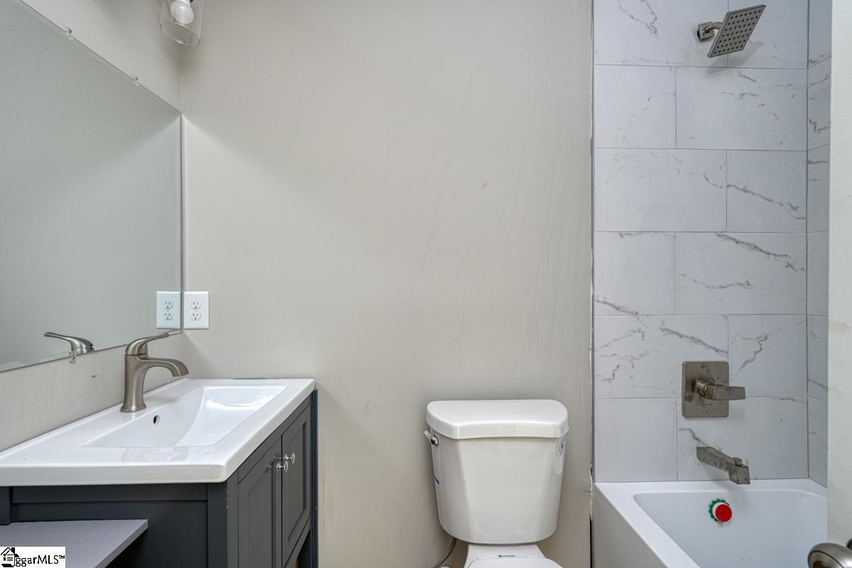 713 State Rd S-42-7123 Greer, SC 29651 - Photo 28 of 32 Gallery Image 28