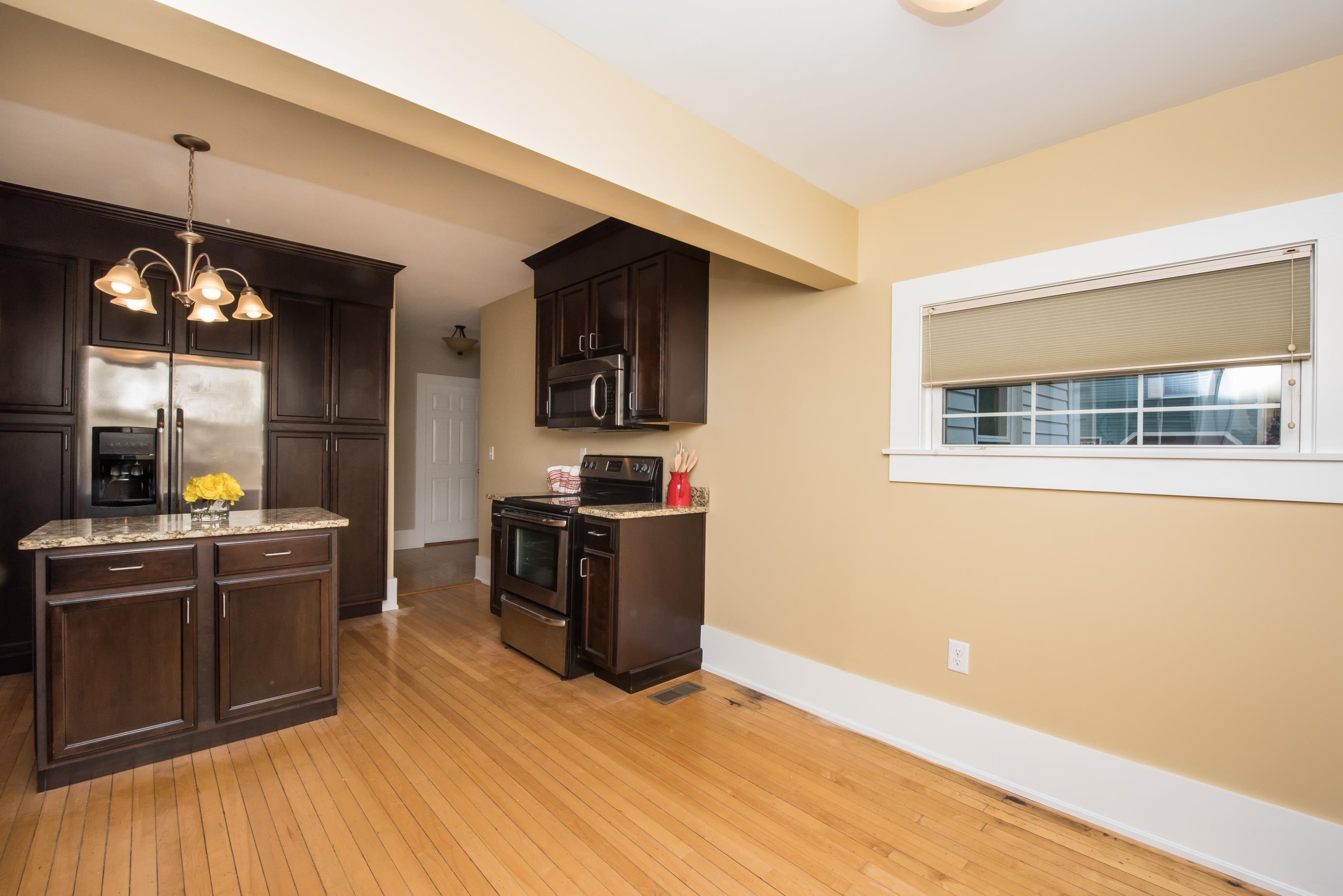 5 Brookline Avenue Dover, NH 03820 - Photo 8 of 42