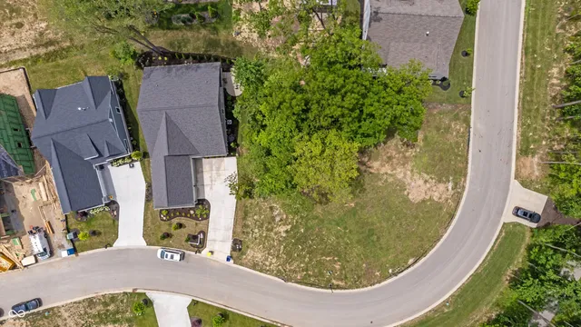 $250,000 | 4130 Hartswick Court, Zionsville, IN 46077