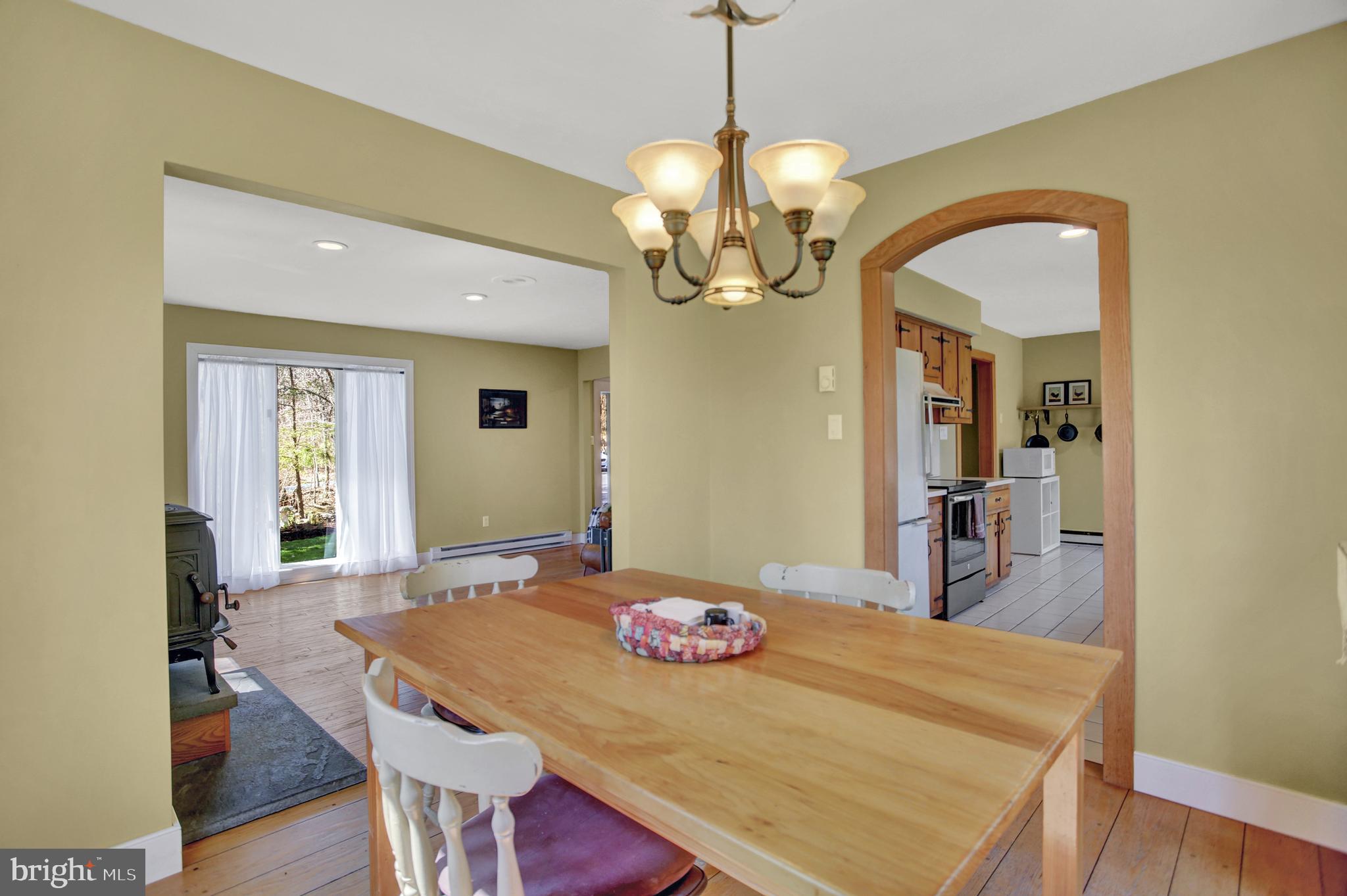 918 Henning Road Perkiomenville, PA 18074 - Photo 12 of 33 Dining Room