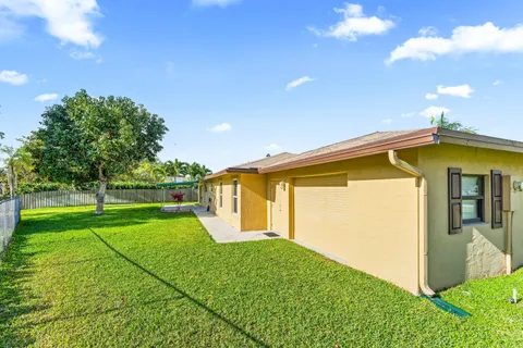 $665,000 | 1000 Southwest 127th Terrace, Davie, FL 33325