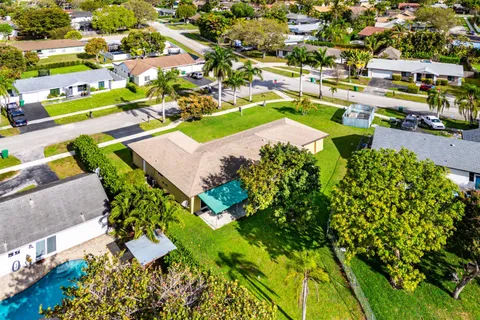 $665,000 | 1000 Southwest 127th Terrace, Davie, FL 33325