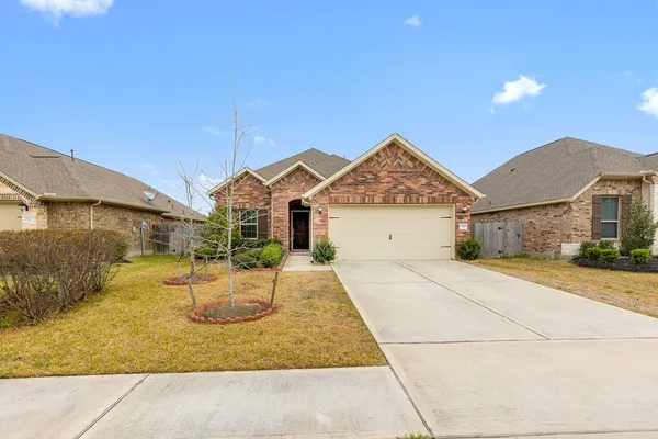 $2,400 | 2666 Cedar Path Lane, Conroe, TX 77385