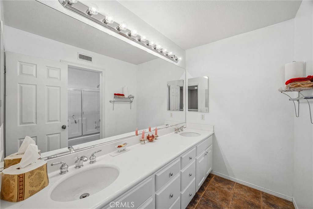 8319 Daisy Lane Riverside, CA 92508 - Photo 36 of 53