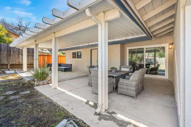 $725,000 | 3375 Cobalt Court, Rocklin, CA 95677