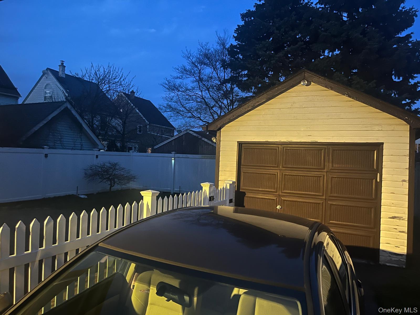 89 Carstairs Road Valley Stream, NY 11581 - Photo 12 of 12