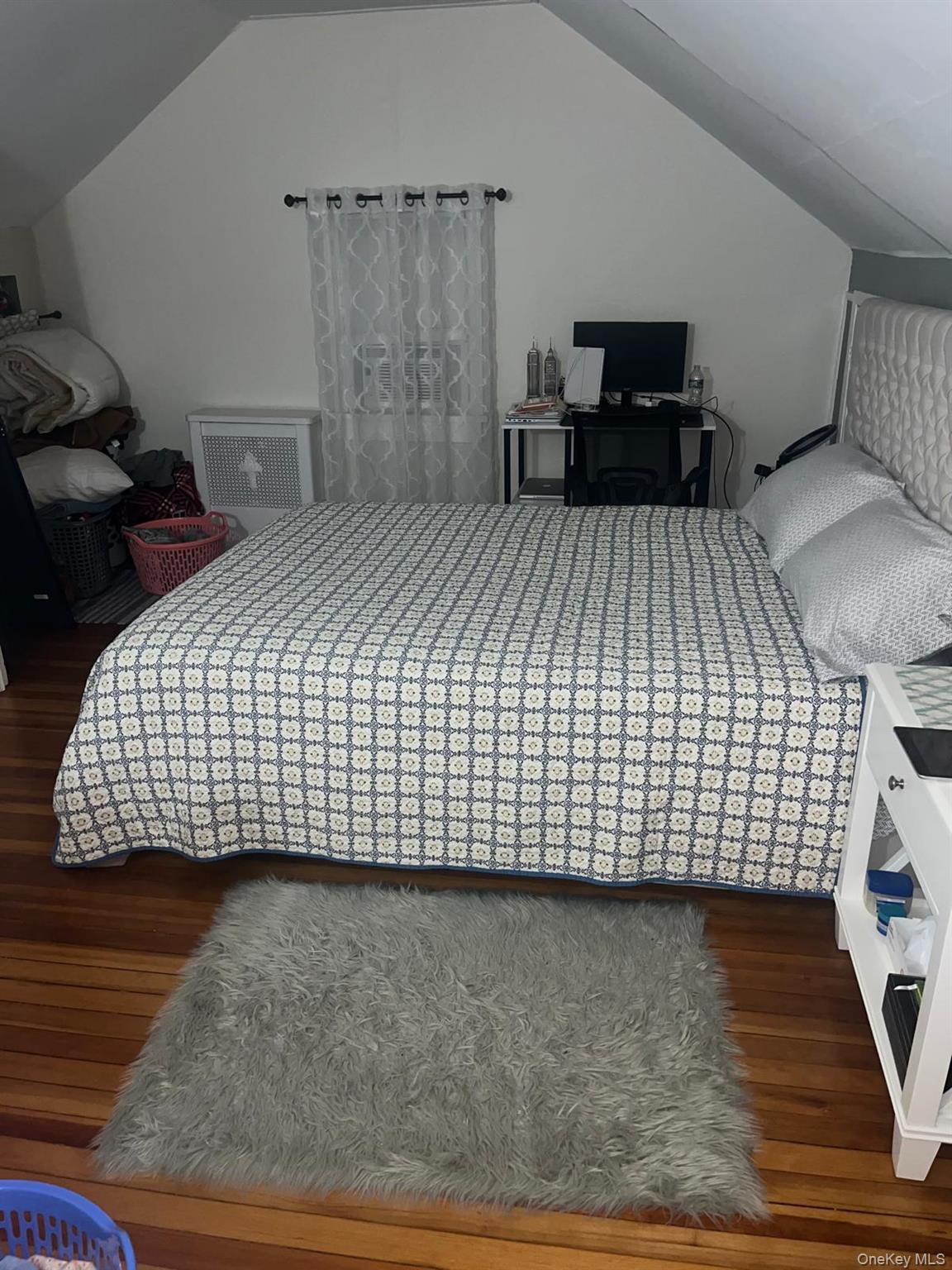 89 Carstairs Road Valley Stream, NY 11581 - Photo 6 of 12