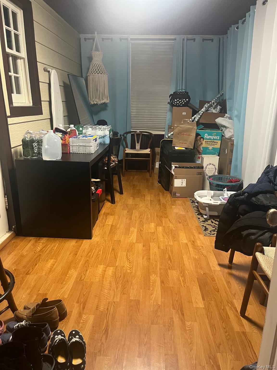 89 Carstairs Road Valley Stream, NY 11581 - Photo 8 of 12