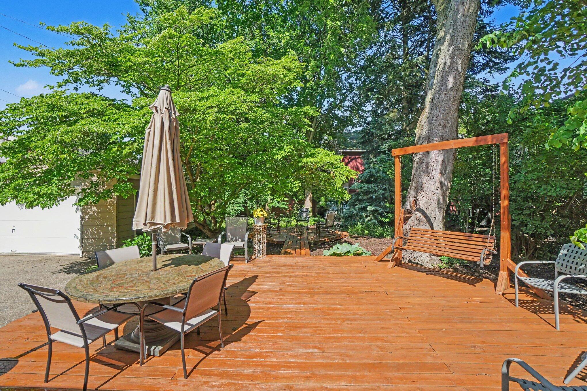 560 State Street Holland, MI 49423 - Photo 33 of 45 040_file_7419