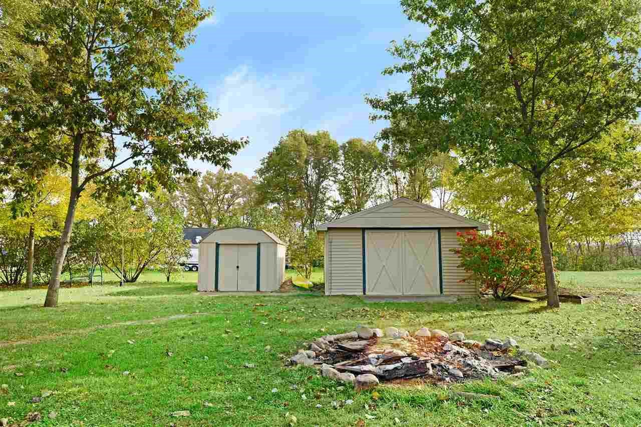 8534 North Seymour Road Flushing, MI 48433 - Photo 36 of 39 21519185-35.JPG