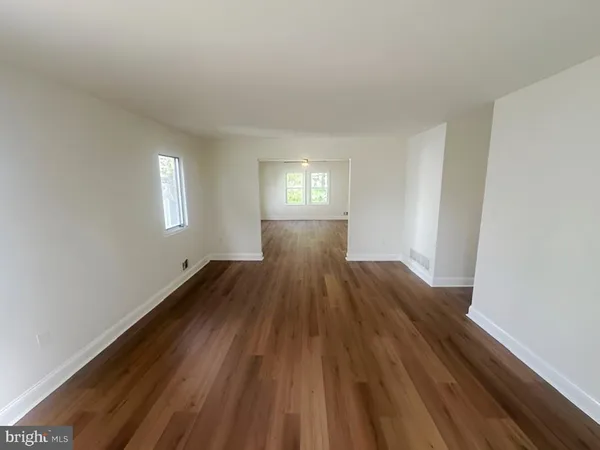 $764,900 | 24 Pullman Loop, Dayton, NJ 08810