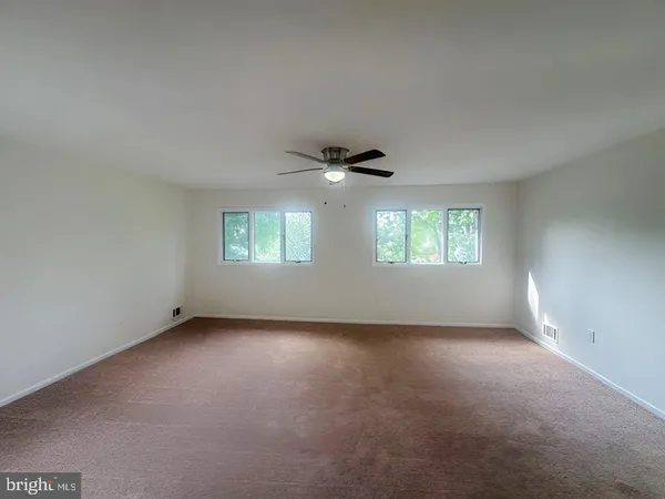 $764,900 | 24 Pullman Loop, Dayton, NJ 08810