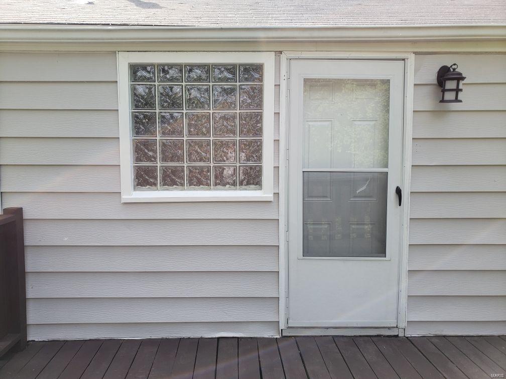 417 Crawford Road St. Louis, MO 63137 - Photo 7 of 7 Gallery Image 7