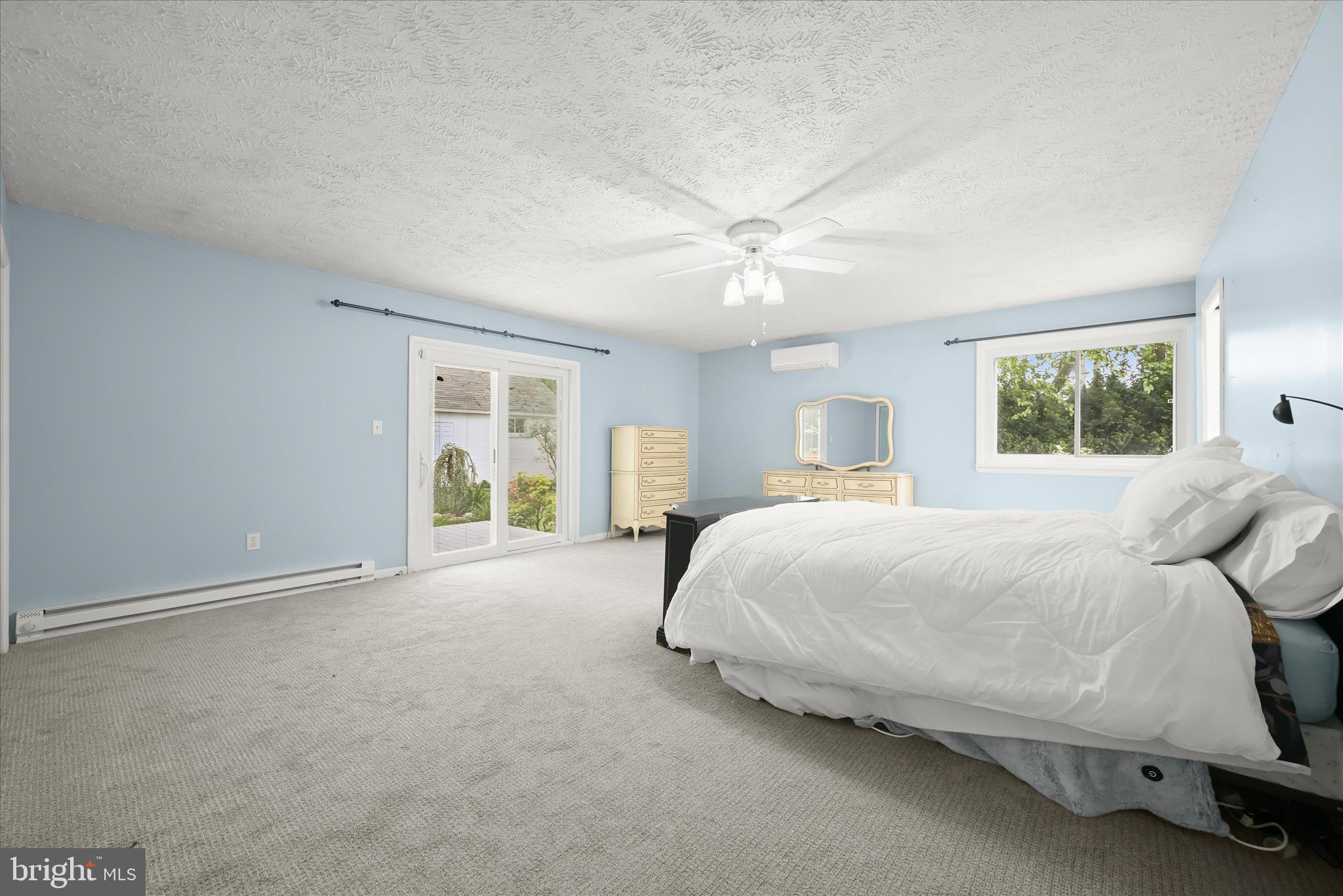 7720 West Shore Road Pasadena, MD 21122 - Photo 22 of 61 Primary Bedroom
