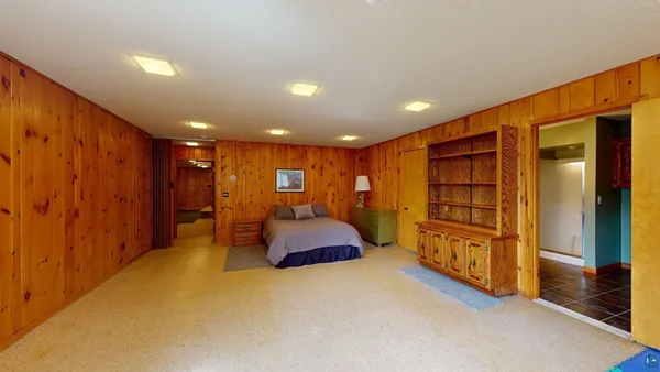 $490,000 | 10597 Orr-Buyck Road, Orr, MN 55771