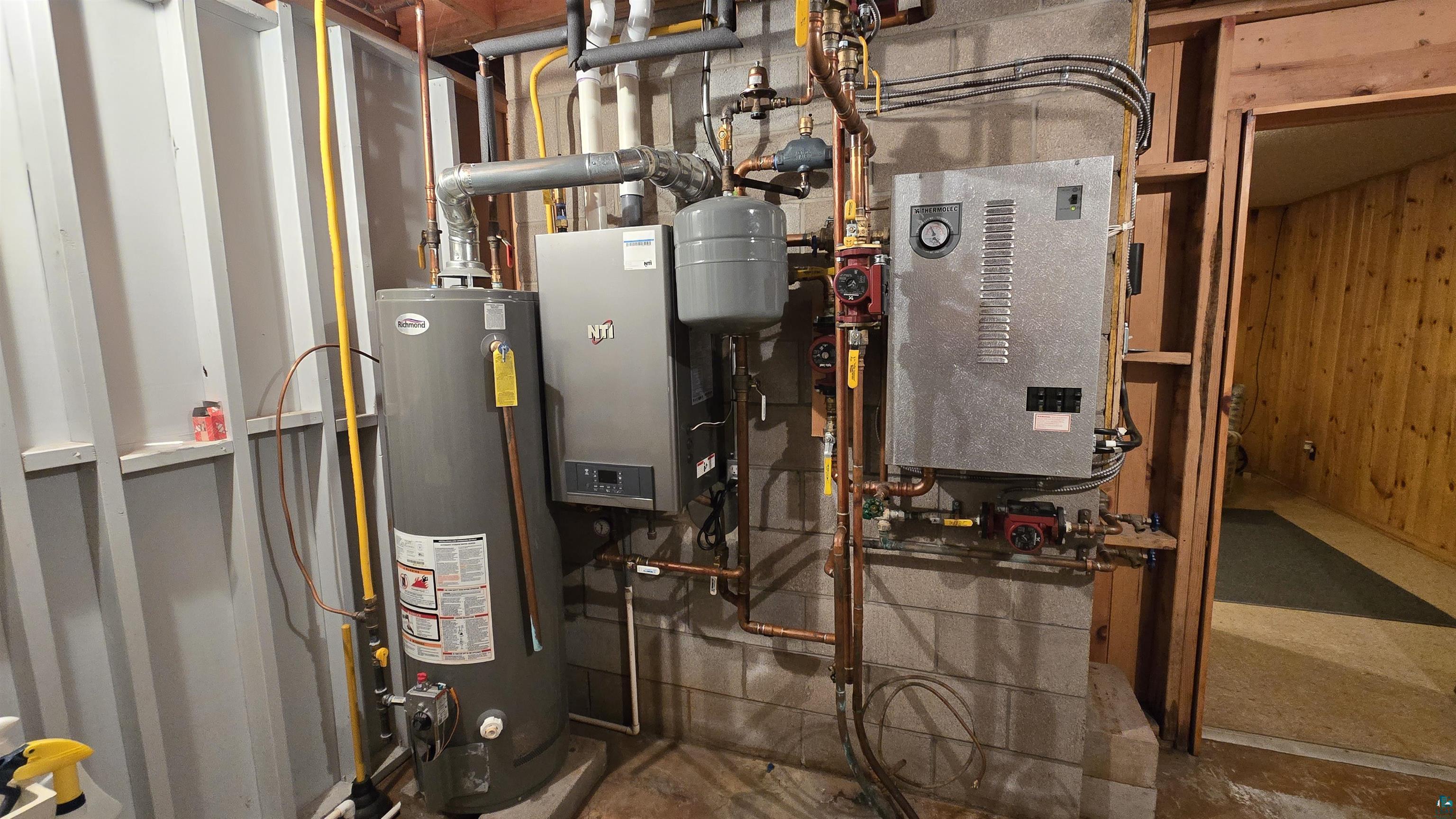 10597 Orr-Buyck Road Orr, MN 55771 - Photo 37 of 50