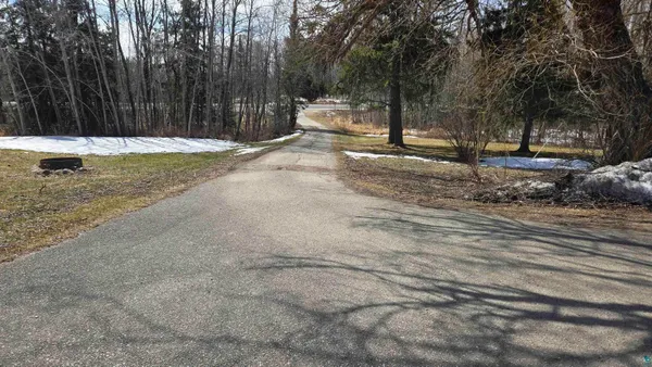 $490,000 | 10597 Orr-Buyck Road, Orr, MN 55771