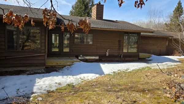 $490,000 | 10597 Orr-Buyck Road, Orr, MN 55771