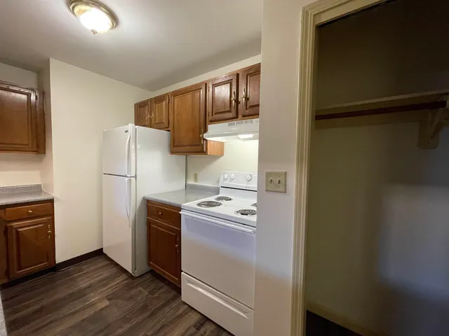 $1,725 | 521 Pine Street, Unit 105, Manchester, NH 03104