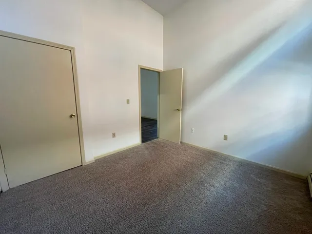 $1,725 | 521 Pine Street, Unit 105, Manchester, NH 03104