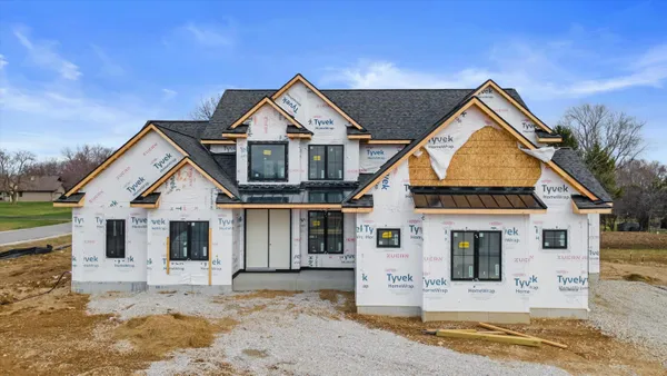 $1,299,900 | W257-n5916 Autumn Court, Lisbon, WI 53089