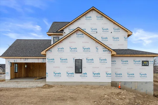 $1,299,900 | W257-n5916 Autumn Court, Lisbon, WI 53089