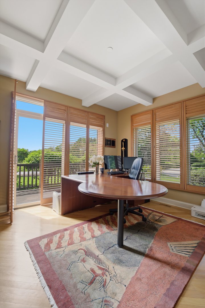 809 Edgemont Lane Park Ridge, IL 60068 - Photo 23 of 59