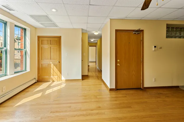 $1,800 | 1435 East 53rd Street, Unit 2W, Chicago, IL 60615