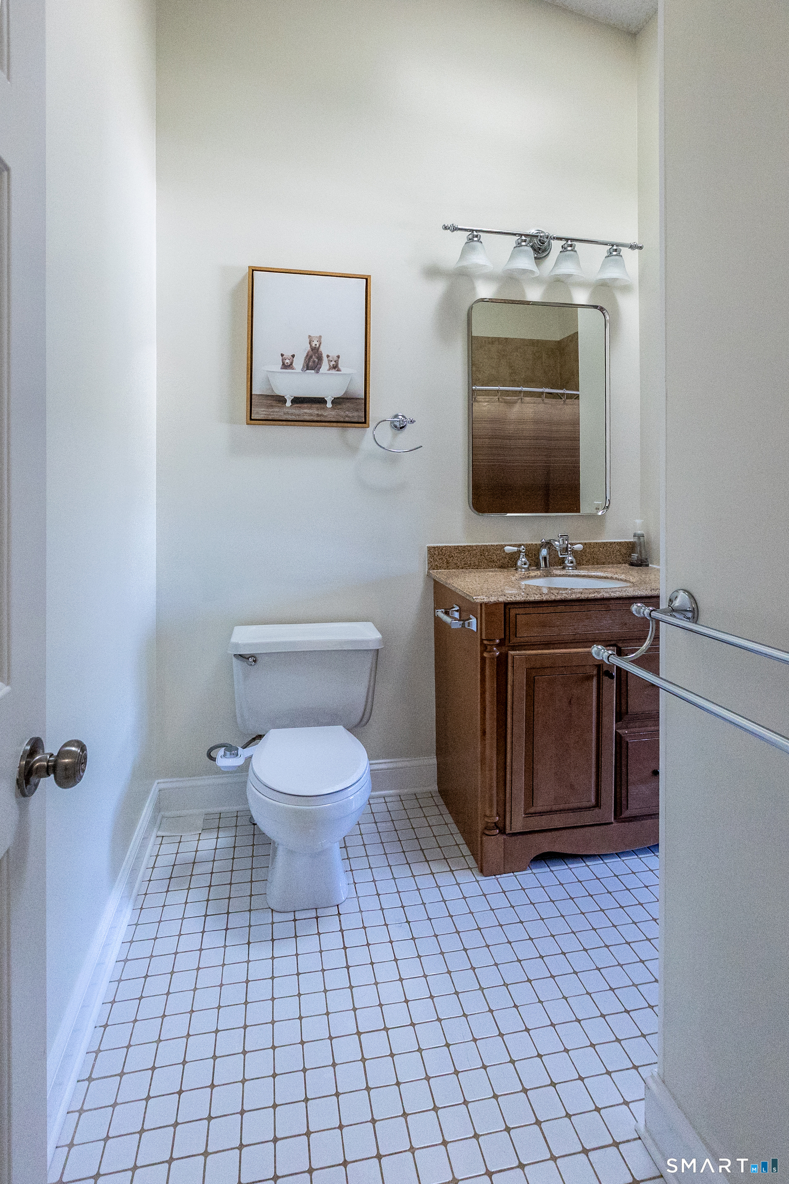 75 Commodore Cmns, Unit 75 Derby, CT 06418 - Photo 25 of 39