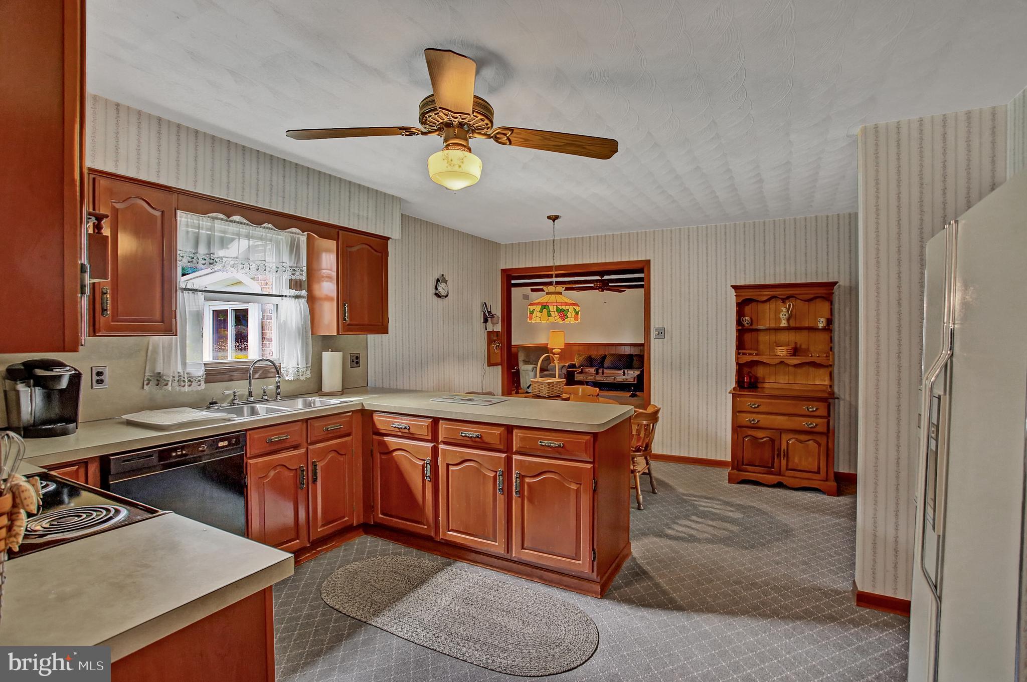 2464 Opal Road York, PA 17408 - Photo 25 of 56 Gallery Image 25