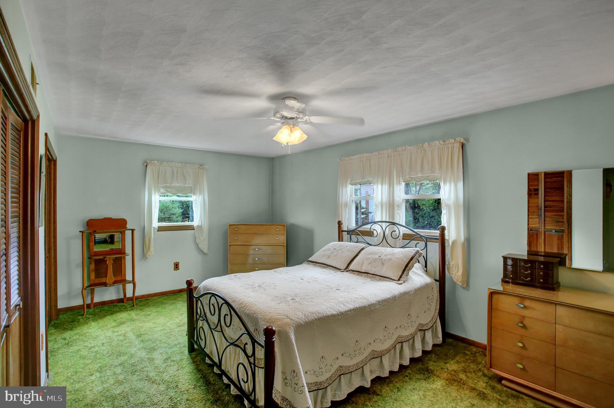 2464 Opal Road York, PA 17408 - Photo 48 of 56 Gallery Image 48