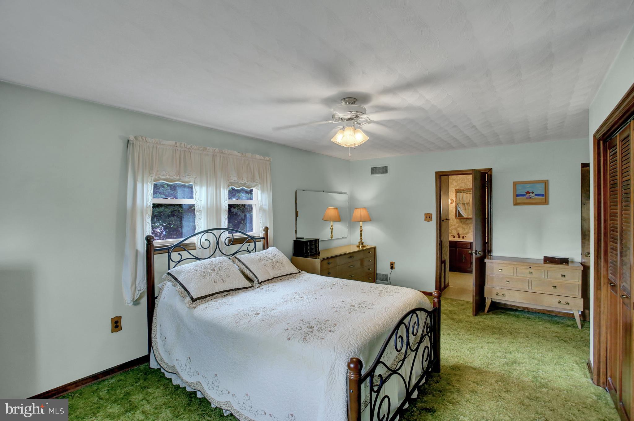 2464 Opal Road York, PA 17408 - Photo 49 of 56 Gallery Image 49