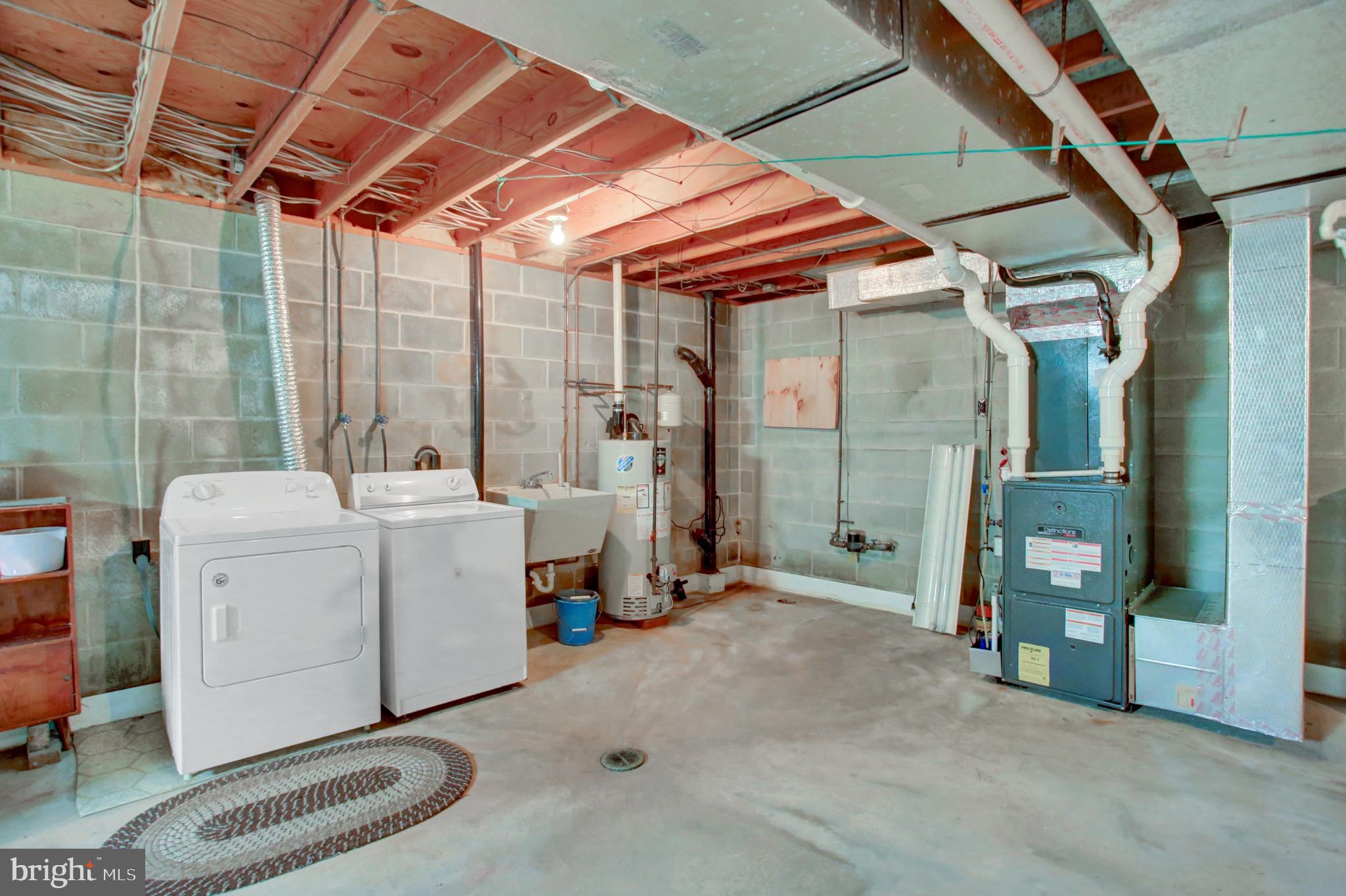 2464 Opal Road York, PA 17408 - Photo 52 of 56 Gallery Image 52