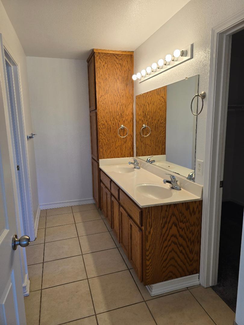 29124 Rio Verde Drive Gustine, CA 95322 - Photo 15 of 28