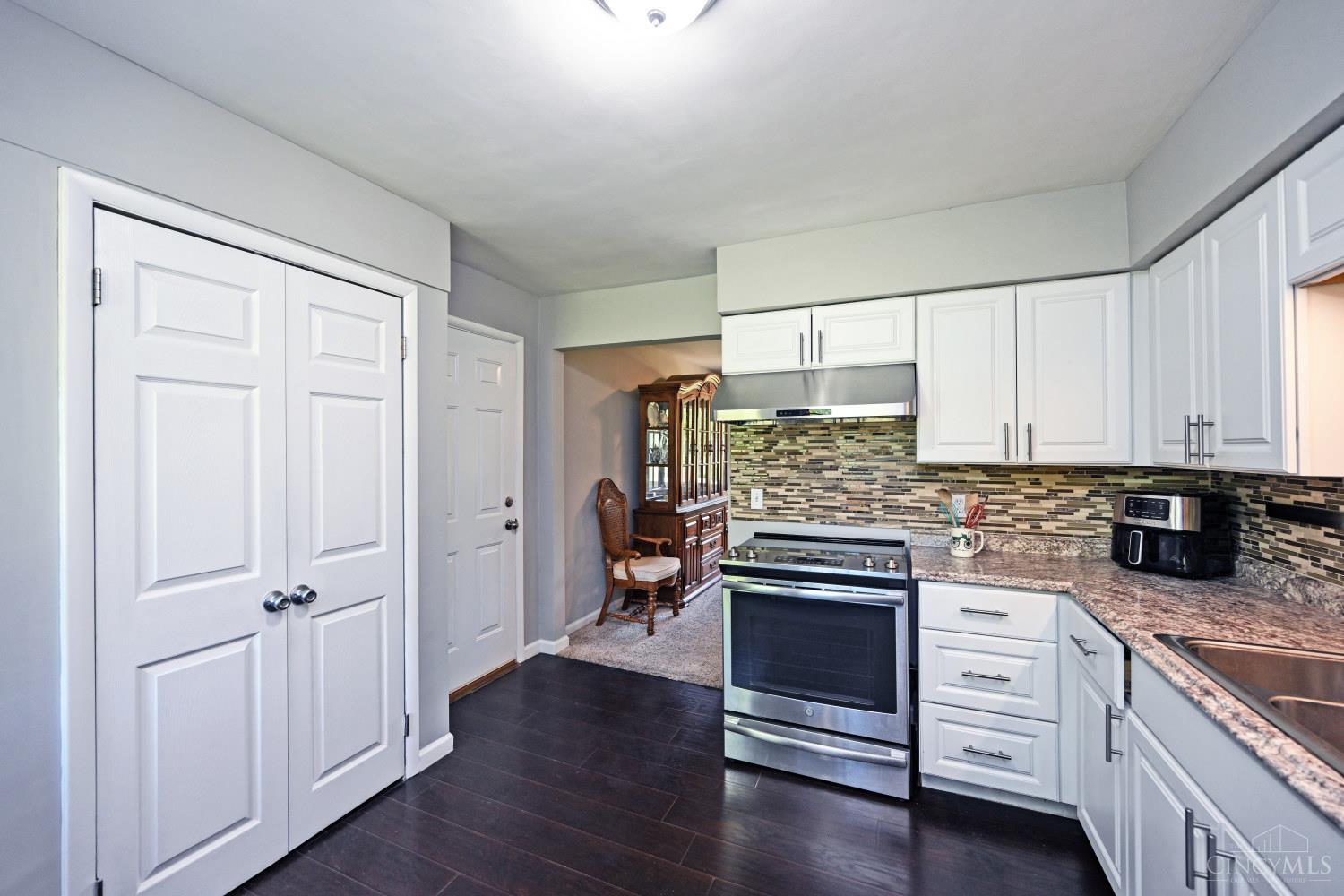 4699 Blue Jacket Road Cincinnati, OH 45244 - Photo 17 of 38