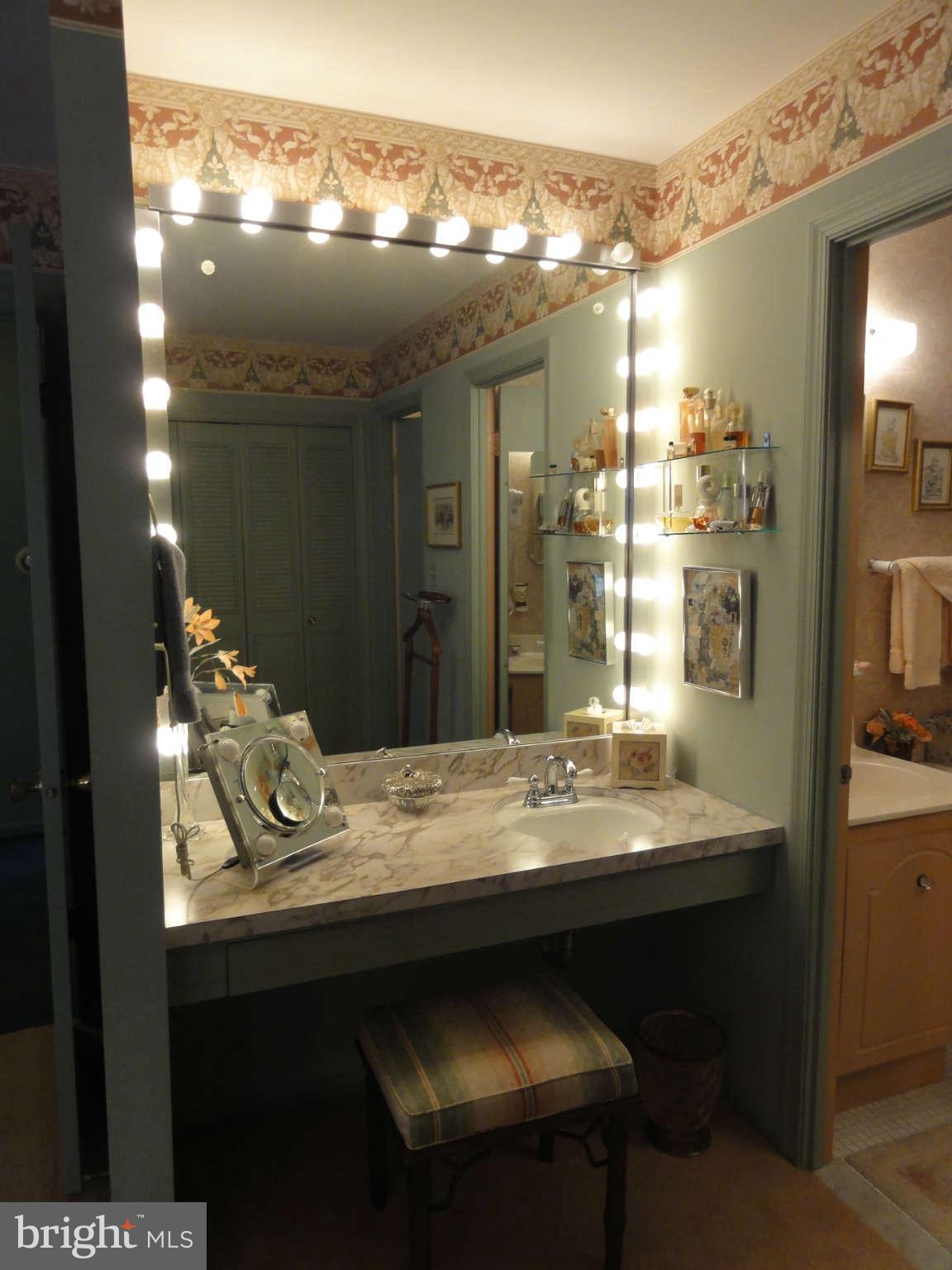 1340 Winding Waye Lane Silver Spring, MD 20902 - Photo 19 of 25 Dressing Room