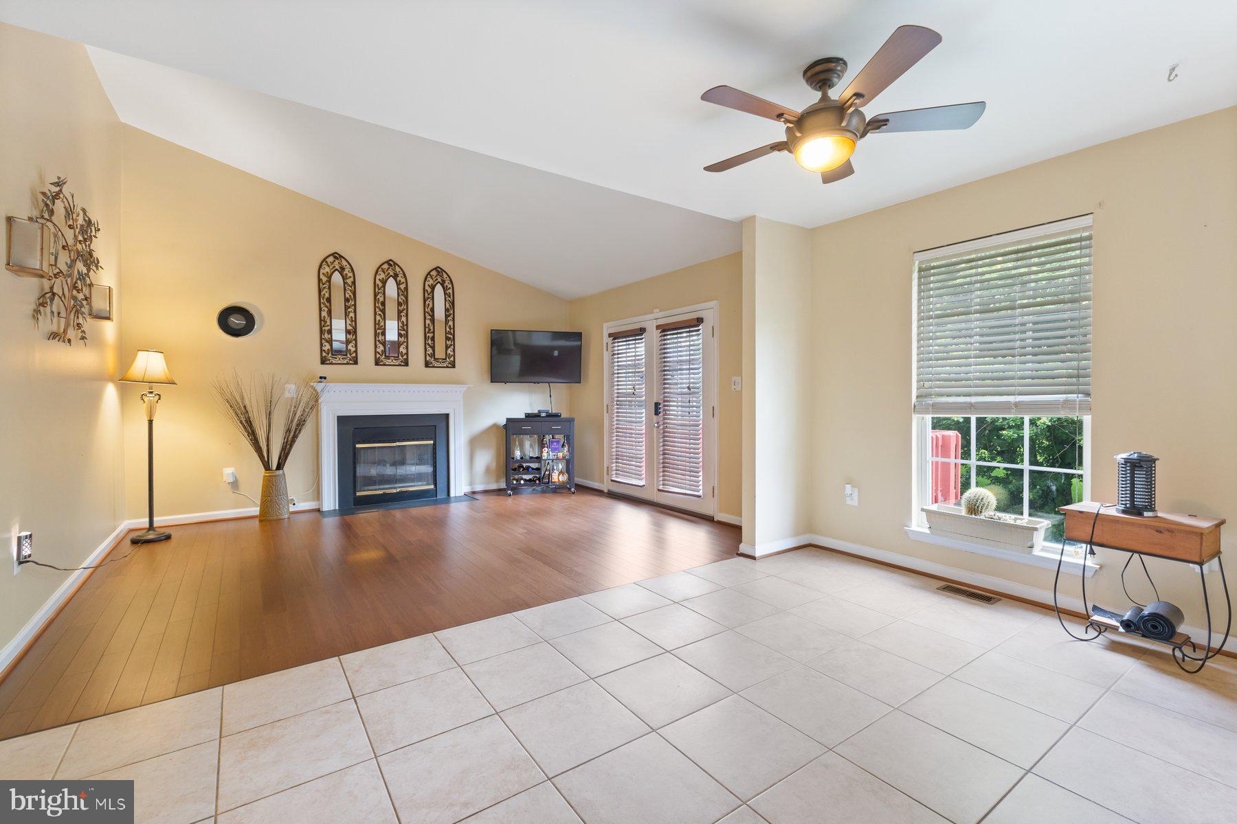 13853 Meadowbrook Road Woodbridge, VA 22193 - Photo 8 of 41 Gallery Image 8