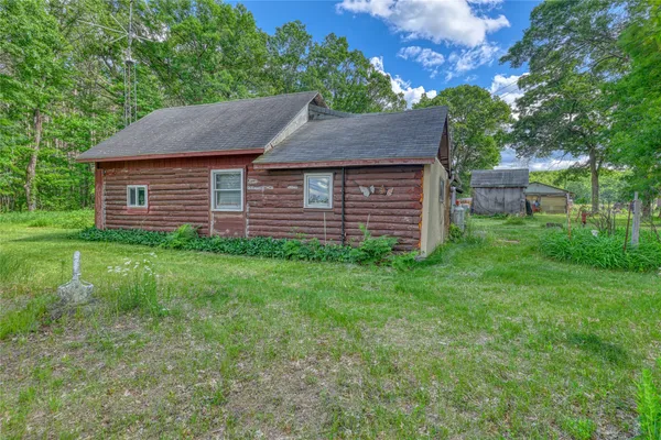 $198,000 | 8009 Fox Road, Spooner, WI 54801