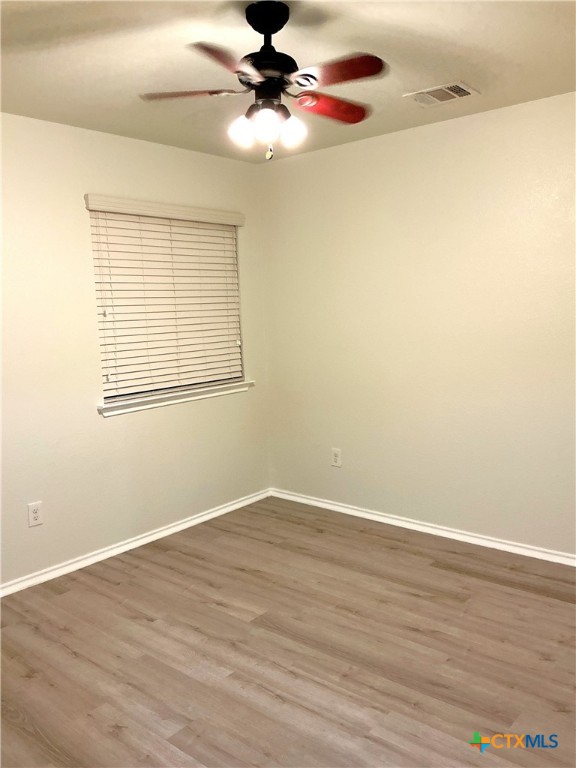 5202 Rimes Court Killeen, TX 76549 - Photo 8 of 14 Bedroom 3