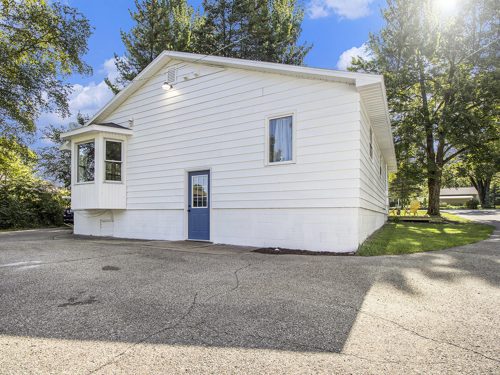 912 Marsh Road Plainwell, MI 49080 - Photo 23 of 29 024_img_5942