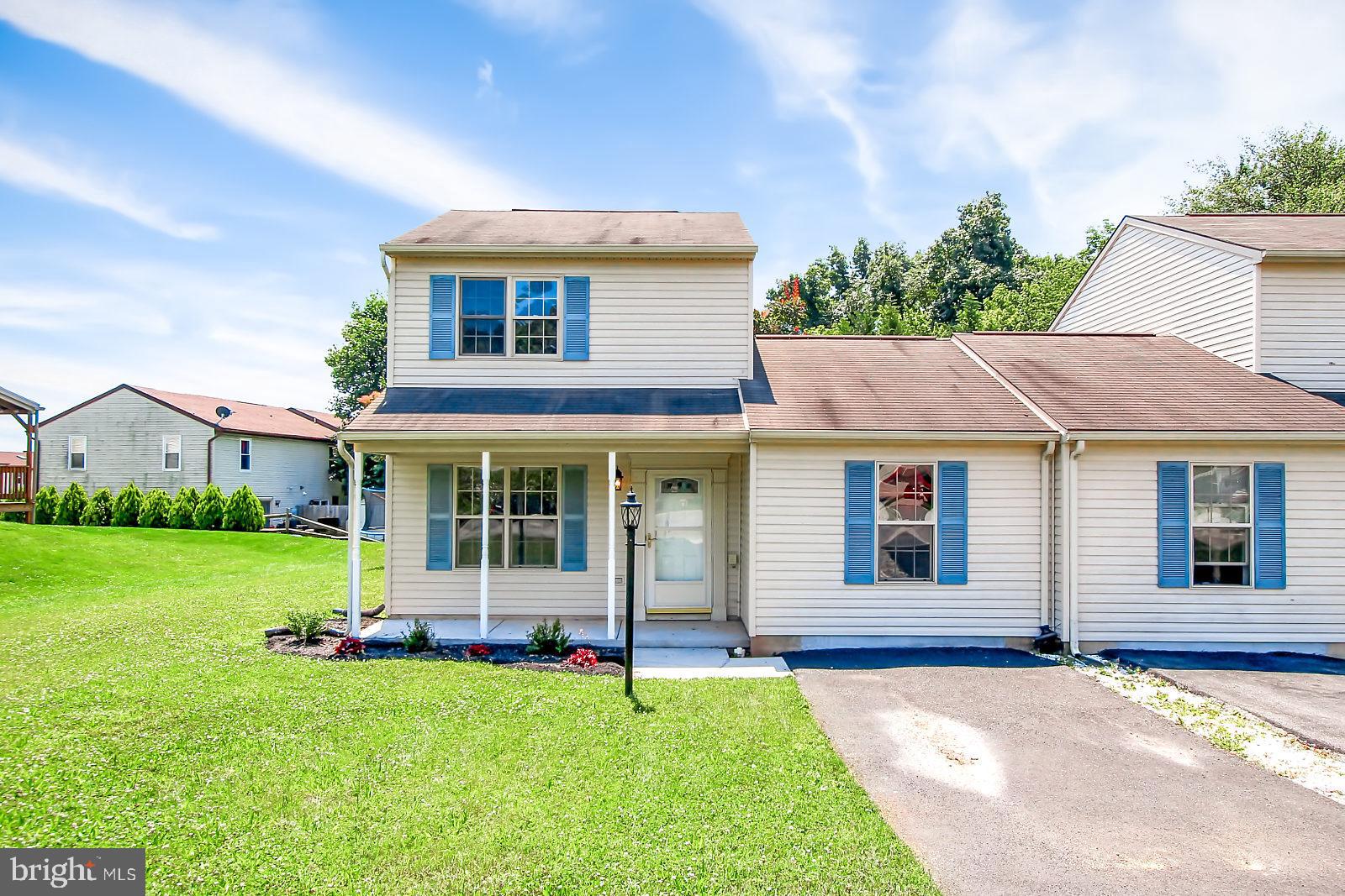 3120 Sundial Road Dover, PA 17315 - Photo 1 of 25 Welcome to 3120 Sundial Drive